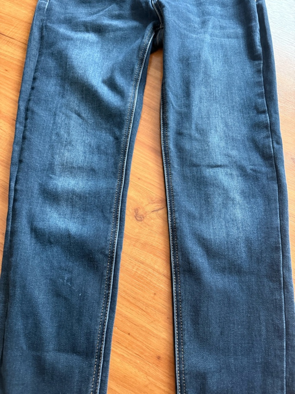Vervet Dark Wash Slim Stretch Jeans size 28 - Picture 3 of 11